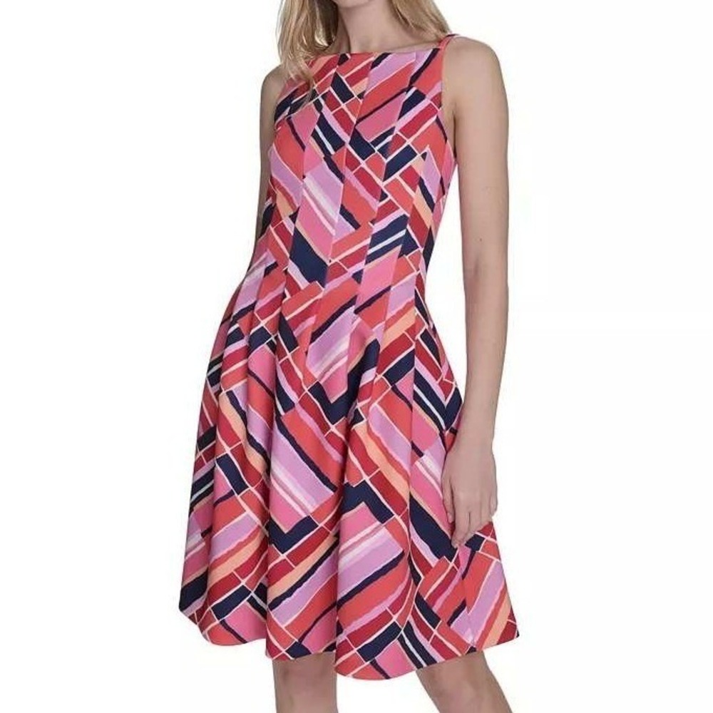 Vince Camuto Printed Scuba Sleeveless Fit & Flare Pink Dress Womens Size 2 NWT